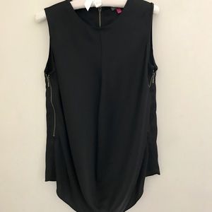 Vince Camuto top